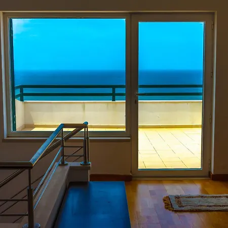 Ocean Ericeira, By Center & 360 Views Nyaraló