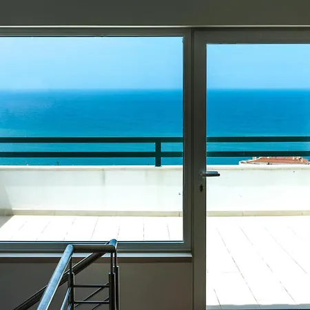 Prázdninový dům Ocean Ericeira, By Center & 360 Views *